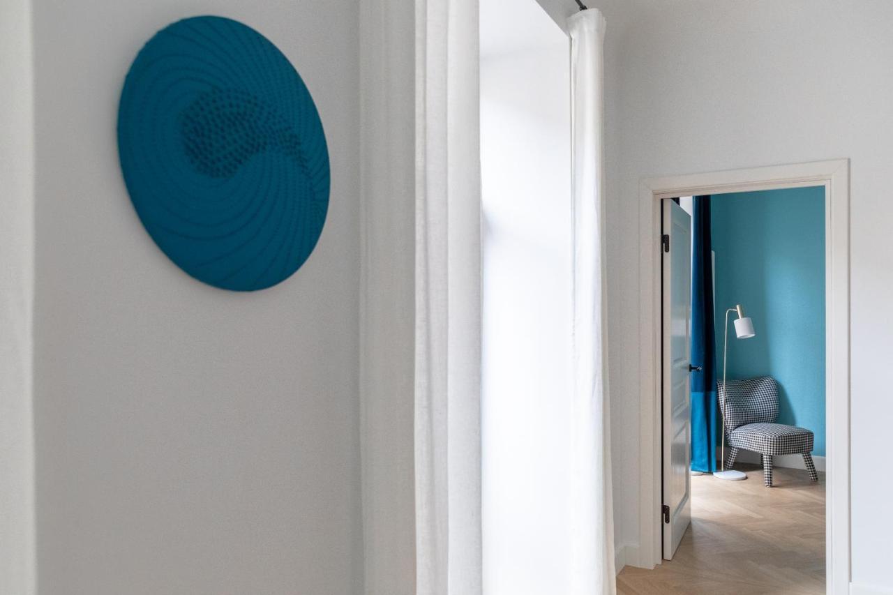 Miro Rooms French - Quiet Chic, Free Private Parking Riga Exterior photo
